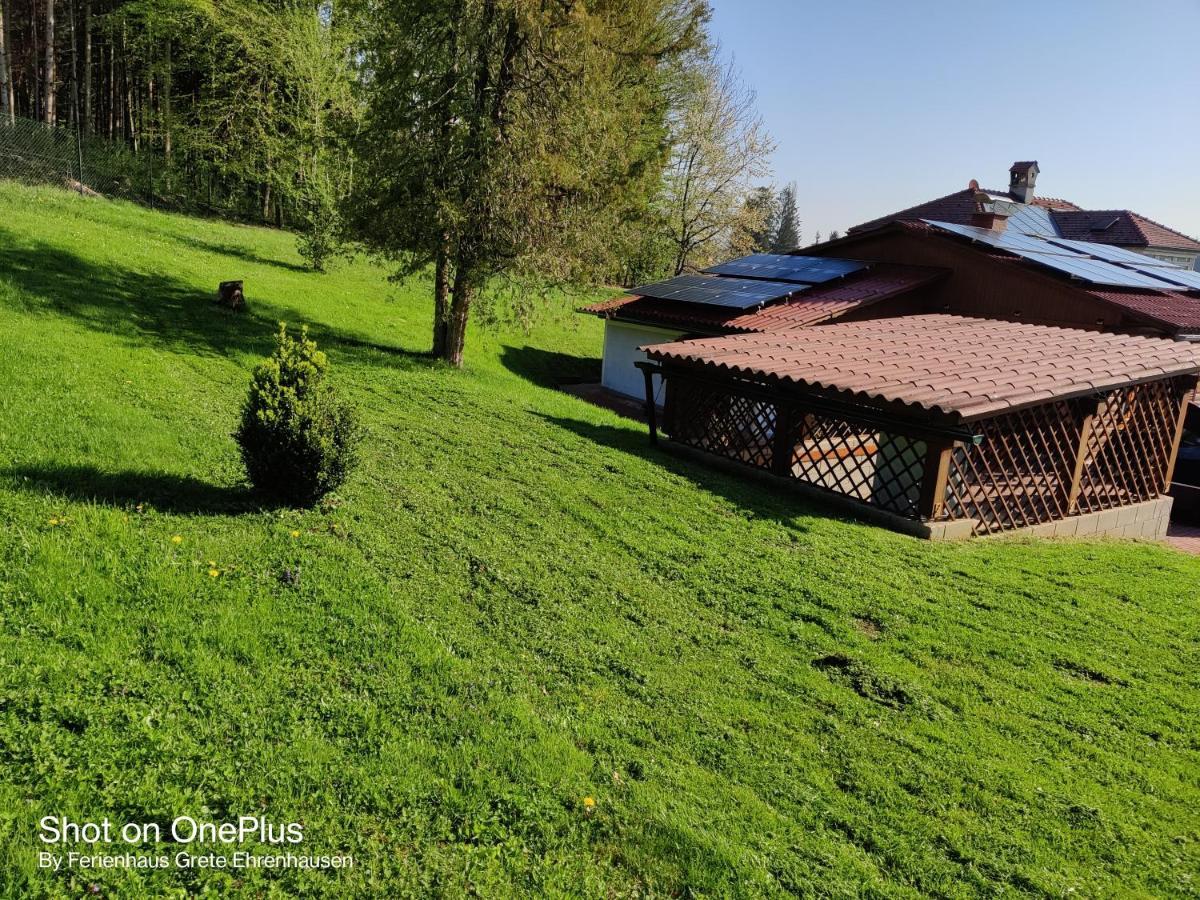 Ferienwohnung Grete, An Der Weinstrasse Ehrenhausen Buitenkant foto
